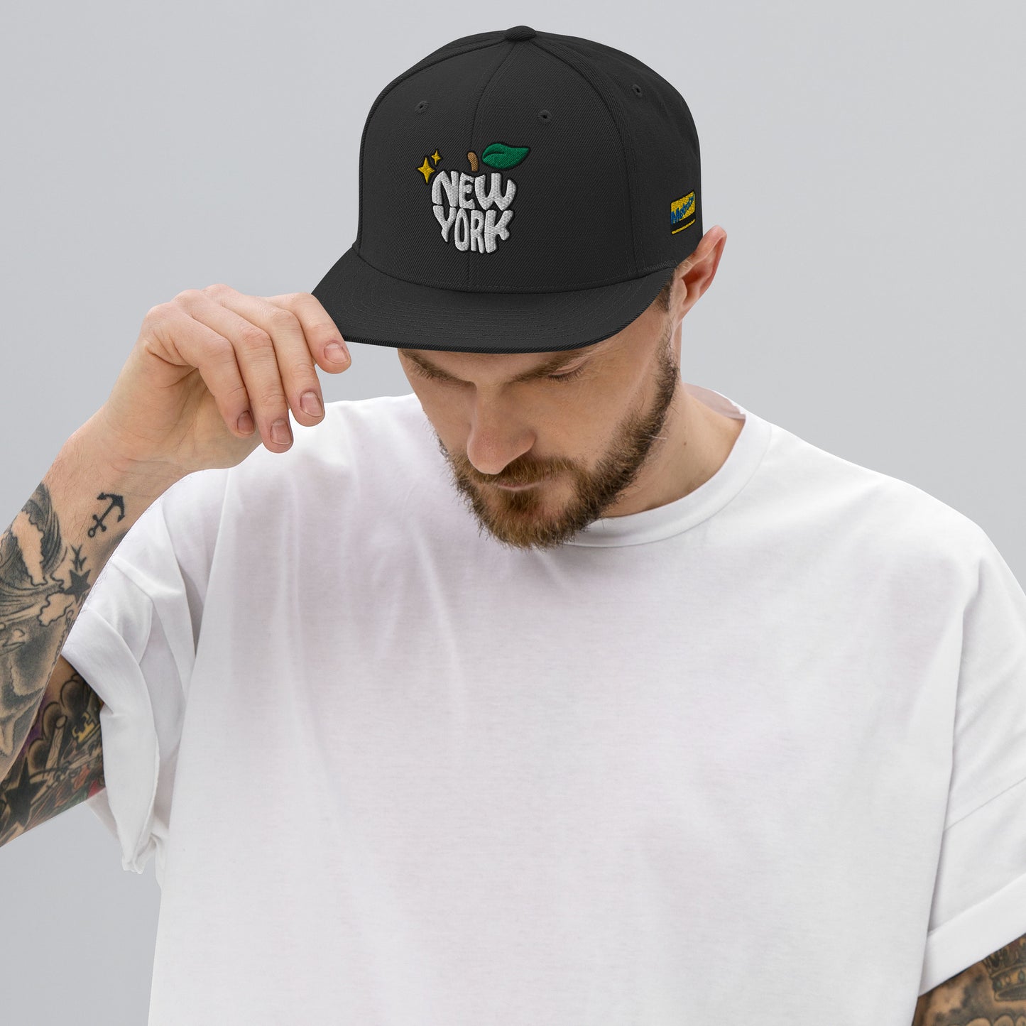 New York Apple Logo Embroidered Black Snapback Hat (Metro Card) Scattered Streetwear