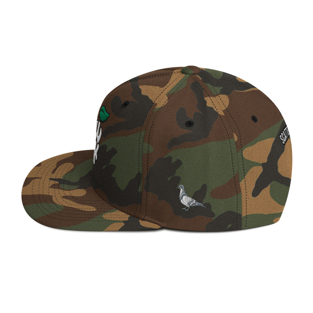 New York Apple Logo Embroidered Camo Snapback Hat (Pigeon) Scattered Streetwear