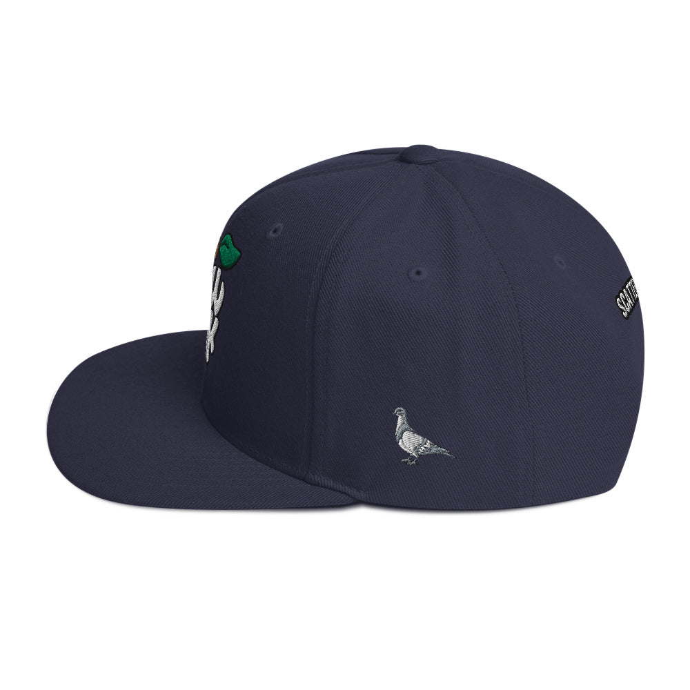 New York Apple Logo Embroidered Navy Snapback Hat (Pigeon) Scattered Streetwear